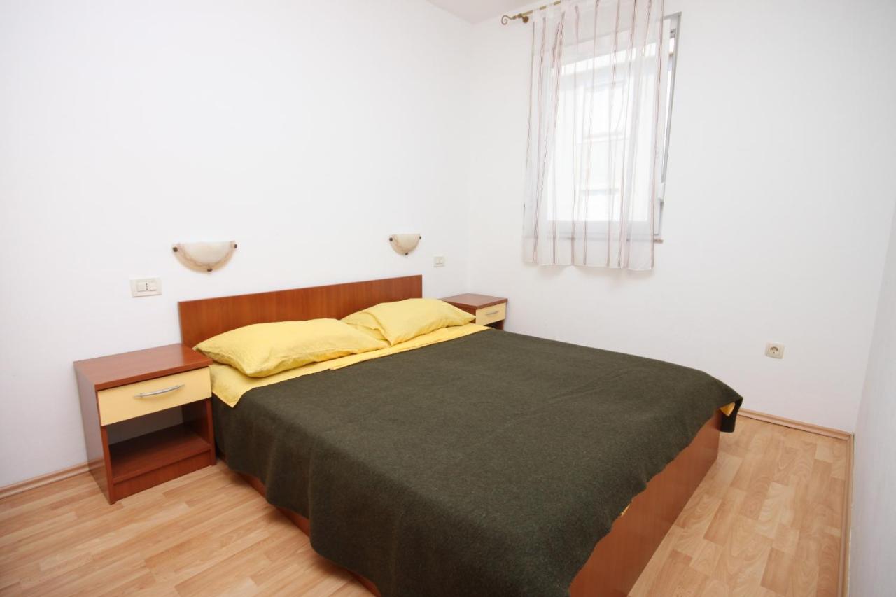 Apartments And Rooms With Parking Space Novalja, Pag - 6341 Eksteriør bilde