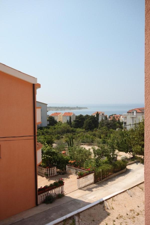 Apartments And Rooms With Parking Space Novalja, Pag - 6341 Eksteriør bilde
